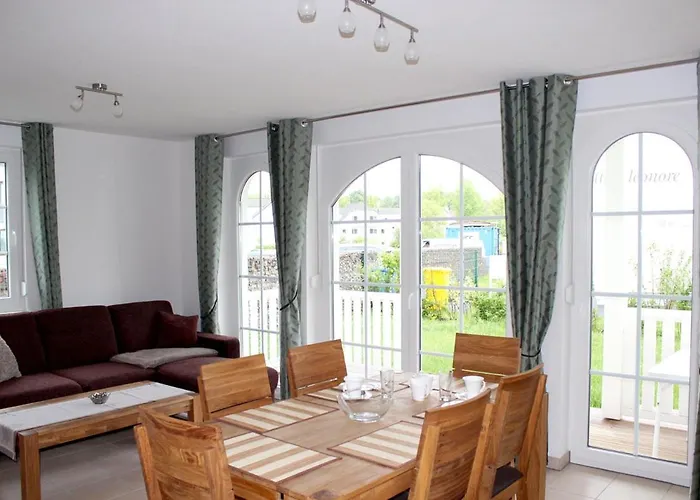 Apartment Friederike 1 *